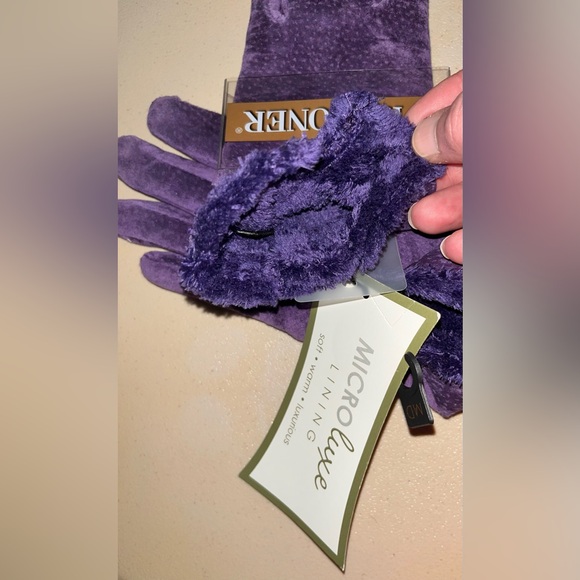 NWT Vintage Isotoner Purple Suede Leather Gloves - Picture 4 of 4